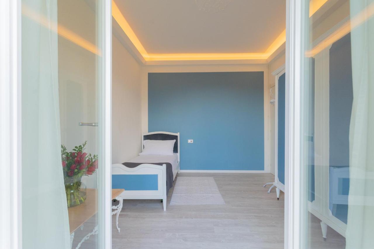 Acqua Chiara Apartment By Rent All Como Dongo Eksteriør bilde